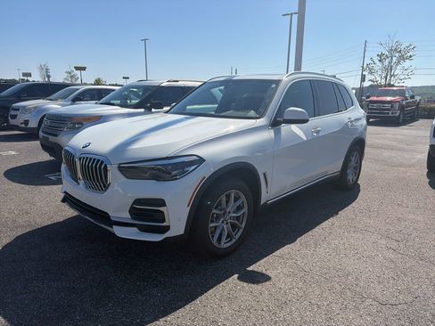 Used 2023 BMW X5 sDrive40i w/ Parking Assistance Package image 1