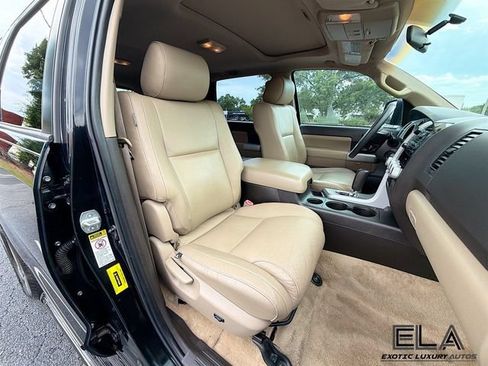 Used 2008 Toyota Sequoia SR5 w/ Moonroof & Roof Rack Pkg RWD image 40
