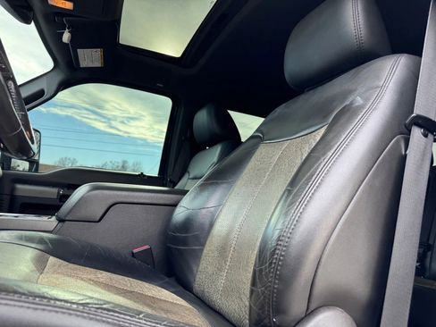 Used 2011 Ford F350 Lariat w/ Lariat Ultimate Pkg image 19