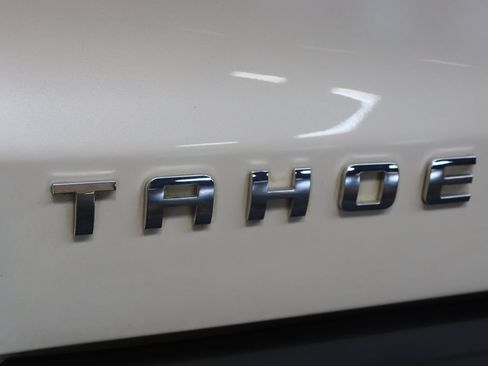 Used 2015 Chevrolet Tahoe LT RWD image 23