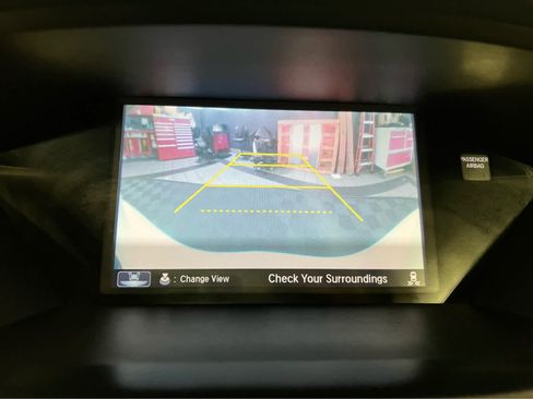 Used 2016 Acura MDX SH-AWD image 16