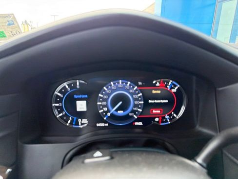 Used 2020 Cadillac Escalade ESV Platinum RWD image 19