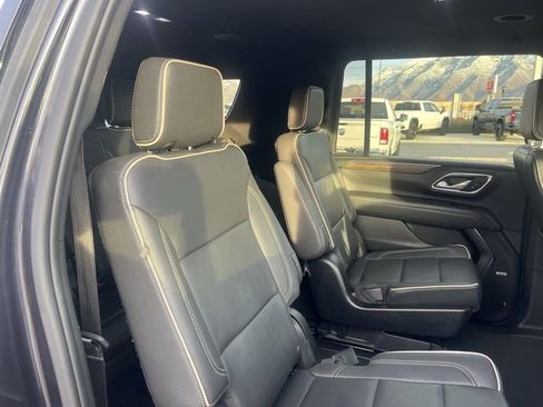 Certified 2023 Chevrolet Suburban Premier image 33