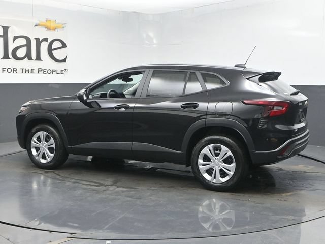 New 2026 Chevrolet Trax LS FWD image 30