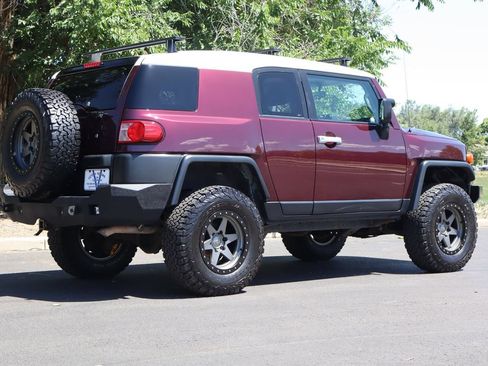 Used 2007 Toyota FJ Cruiser 4WD image 5