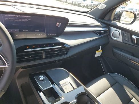 New 2026 Buick Enclave Avenir w/ Super Cruise Package image 27