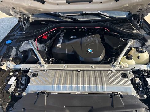 Used 2025 BMW X3 xDrive30i w/ Premium Package AWD/4WD image 10