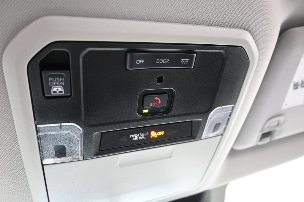 Used 2024 Toyota Tundra SR5 w/ SR5 Convenience Package RWD image 32