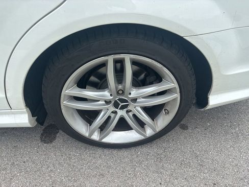 Used 2013 Mercedes-Benz C 300 4MATIC Sedan image 6