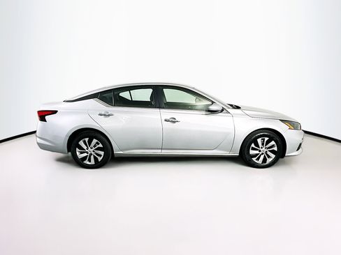 Used 2022 Nissan Altima 2.5 S image 10