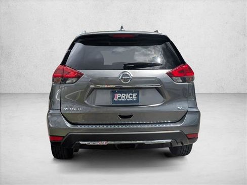 Used 2018 Nissan Rogue SL w/ Premium Package FWD image 7