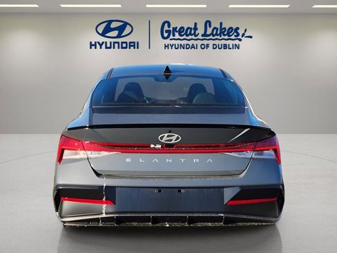 New 2026 Hyundai Elantra SEL Sport image 4