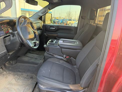 Used 2021 Chevrolet Silverado 3500 LT w/ Convenience Package image 5