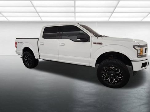 Used 2018 Ford F150 XLT w/ Equipment Group 302A Luxury image 11