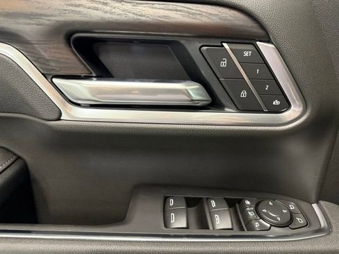 New 2025 GMC Sierra 2500 SLT image 14