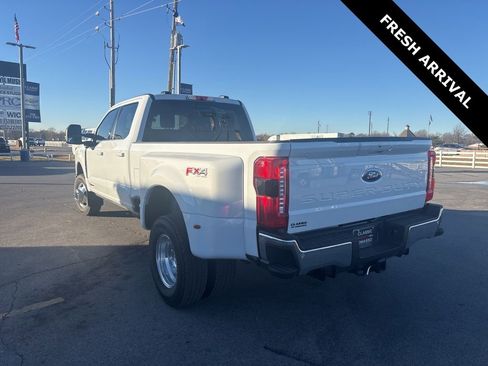 Used 2024 Ford F350 Lariat w/ Lariat Ultimate Package image 3