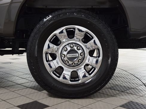 Used 2024 Ford F250 Lariat w/ Lariat Ultimate Package AWD/4WD image 28