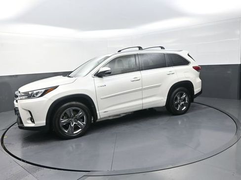 Used 2019 Toyota Highlander Limited Platinum w/ Protection Package #3 AWD/4WD image 42