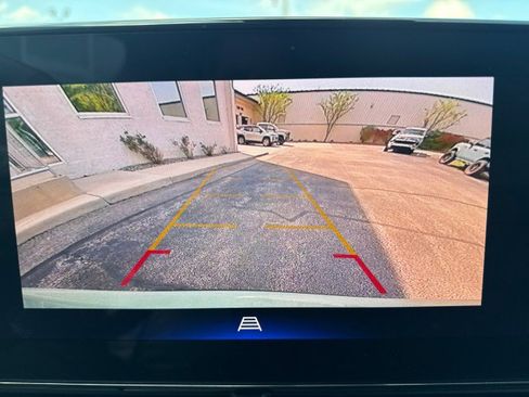 Used 2026 Chevrolet Trax ACTIV FWD image 22