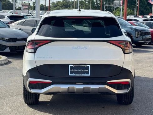 Certified 2024 Kia Sportage LX FWD image 6