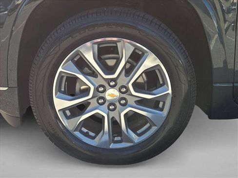 Used 2019 Chevrolet Traverse Premier AWD/4WD image 24