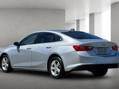 Used 2019 Chevrolet Malibu LS FWD image 6