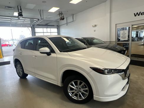Certified 2024 MAZDA CX-5 AWD 2.5 S w/ Select Package image 2