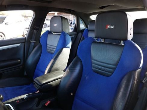 Used 2005 Audi S4 Sedan image 9