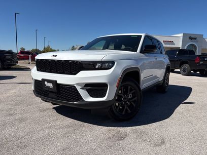 New 2025 Jeep Grand Cherokee Altitude