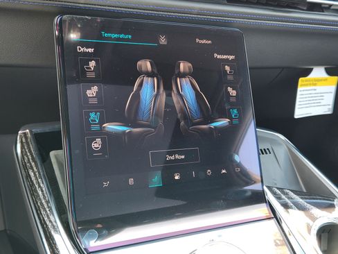 New 2025 Cadillac Escalade IQ Luxury 1 image 31