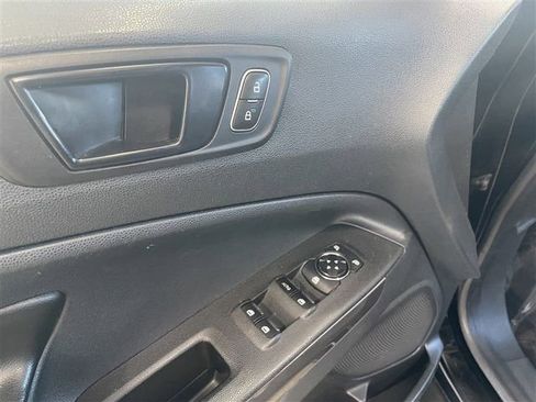 Used 2019 Ford EcoSport SES image 10