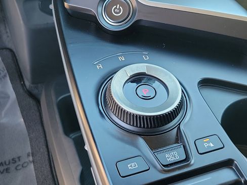 Used 2025 Kia EV6 Light AWD/4WD image 24