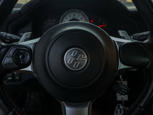 Used 2019 Toyota 86 image 21