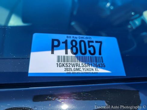 Used 2025 GMC Yukon XL AT4 Ultimate image 28