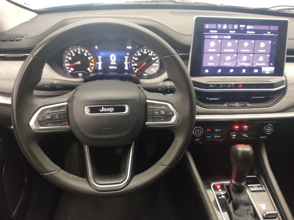 Used 2022 Jeep Compass Latitude AWD/4WD image 22