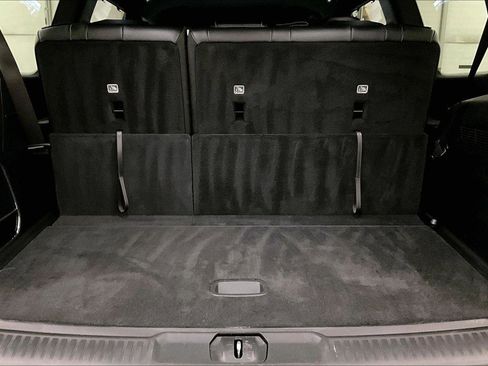 Used 2024 Jeep Wagoneer Base w/ Convenience Group I image 35