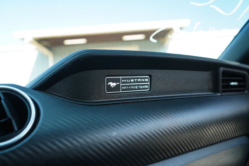 Used 2020 Ford Mustang Coupe RWD image 28