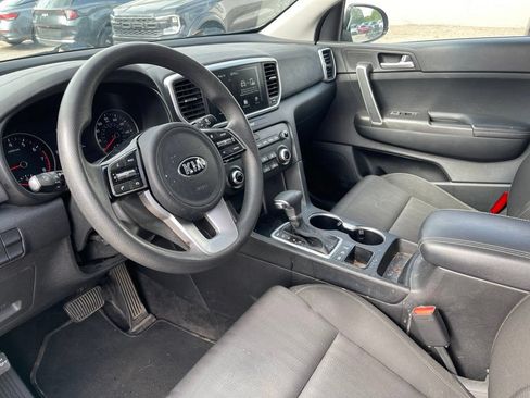 Used 2021 Kia Sportage LX AWD/4WD image 6