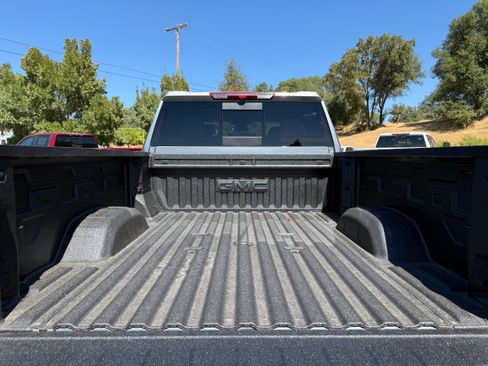 New 2025 GMC Sierra 2500 SLE w/ SLE Value Package; image 7