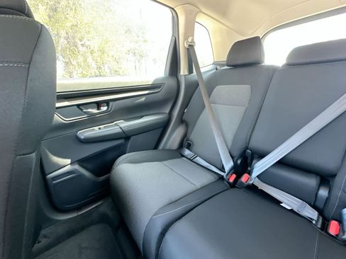 Used 2024 Honda CR-V LX image 13