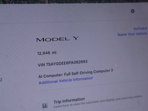 Used 2023 Tesla Model Y Long Range AWD/4WD image 12