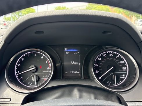 Certified 2023 Toyota Camry SE FWD image 14