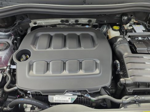 New 2026 Volkswagen Tiguan SE R-Line image 21