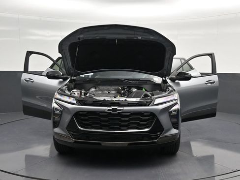 Used 2026 Chevrolet Trax ACTIV FWD image 33