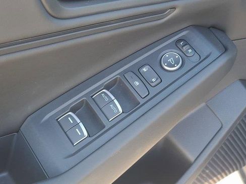 Used 2025 Honda Accord SE image 8