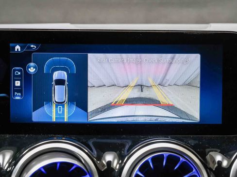 New 2026 Mercedes-Benz GLA 35 AMG 4MATIC image 24