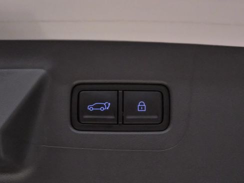 Certified 2026 Hyundai Santa Fe SEL FWD image 31