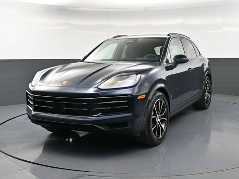 New 2026 Porsche Cayenne S AWD/4WD image 6