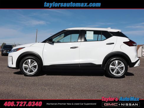 Used 2023 Nissan Kicks S image 35
