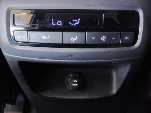 Used 2025 Hyundai Palisade SEL FWD image 34